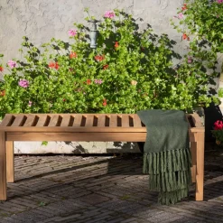 Bank Teak