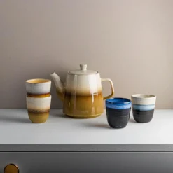 Becher