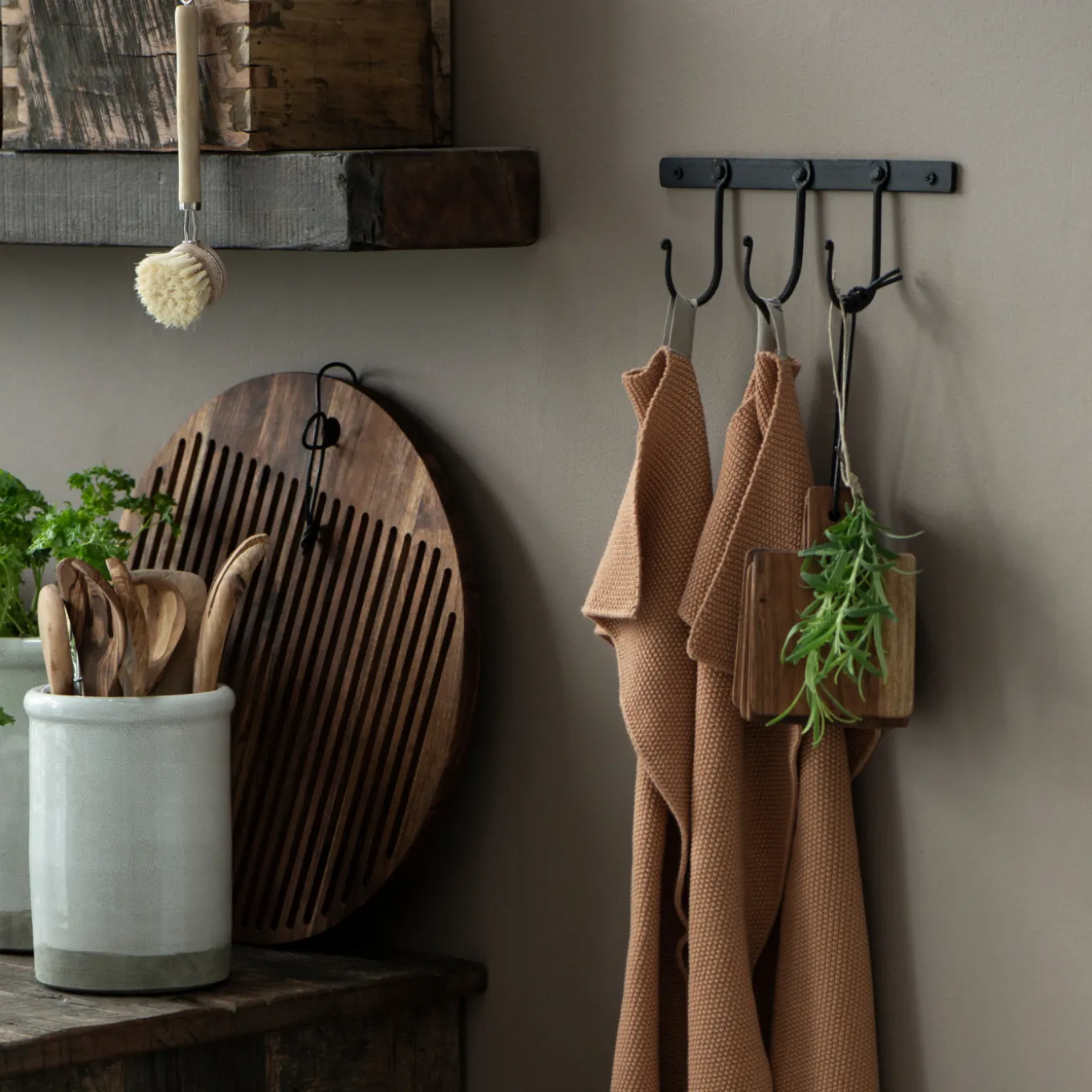 Hakenleiste mit 3 Haken