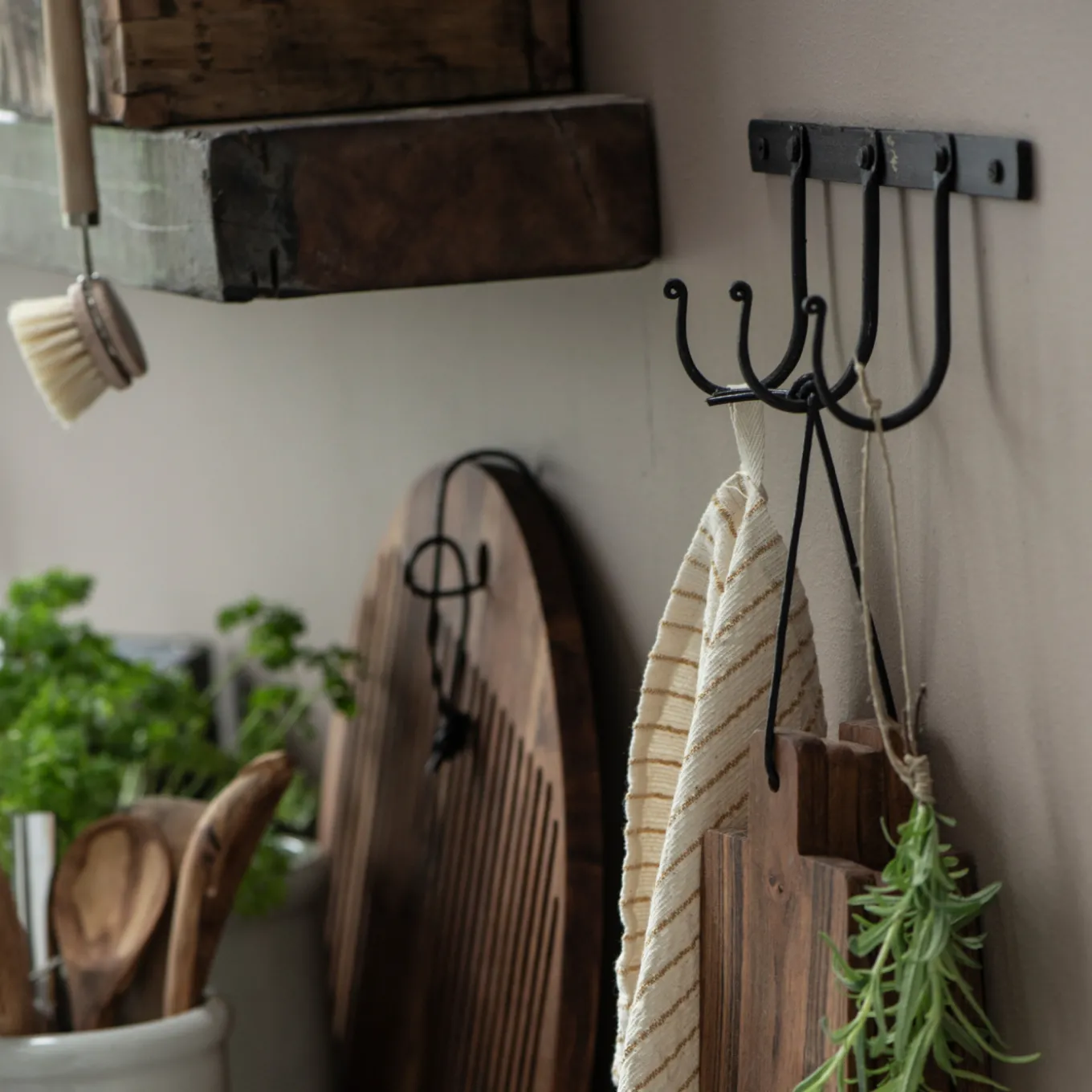 Hakenleiste mit 3 Haken