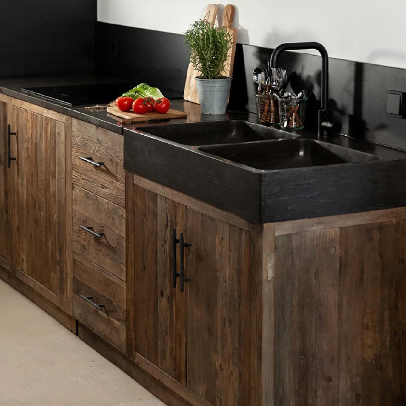 Küchenzeile Altholz