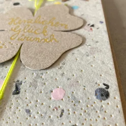 Konfettikarte. Herzlichen Glückwunsch