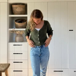 kurze Strickjacke Knöpfe