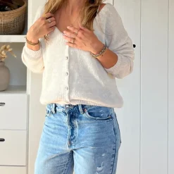 kurze Strickjacke Knöpfe
