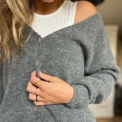 kurze Strickjacke Knöpfe