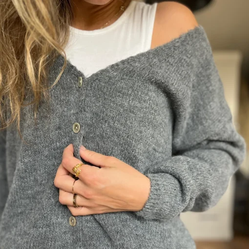 kurze Strickjacke Knöpfe
