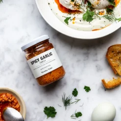 Spicy Garlic, chilli