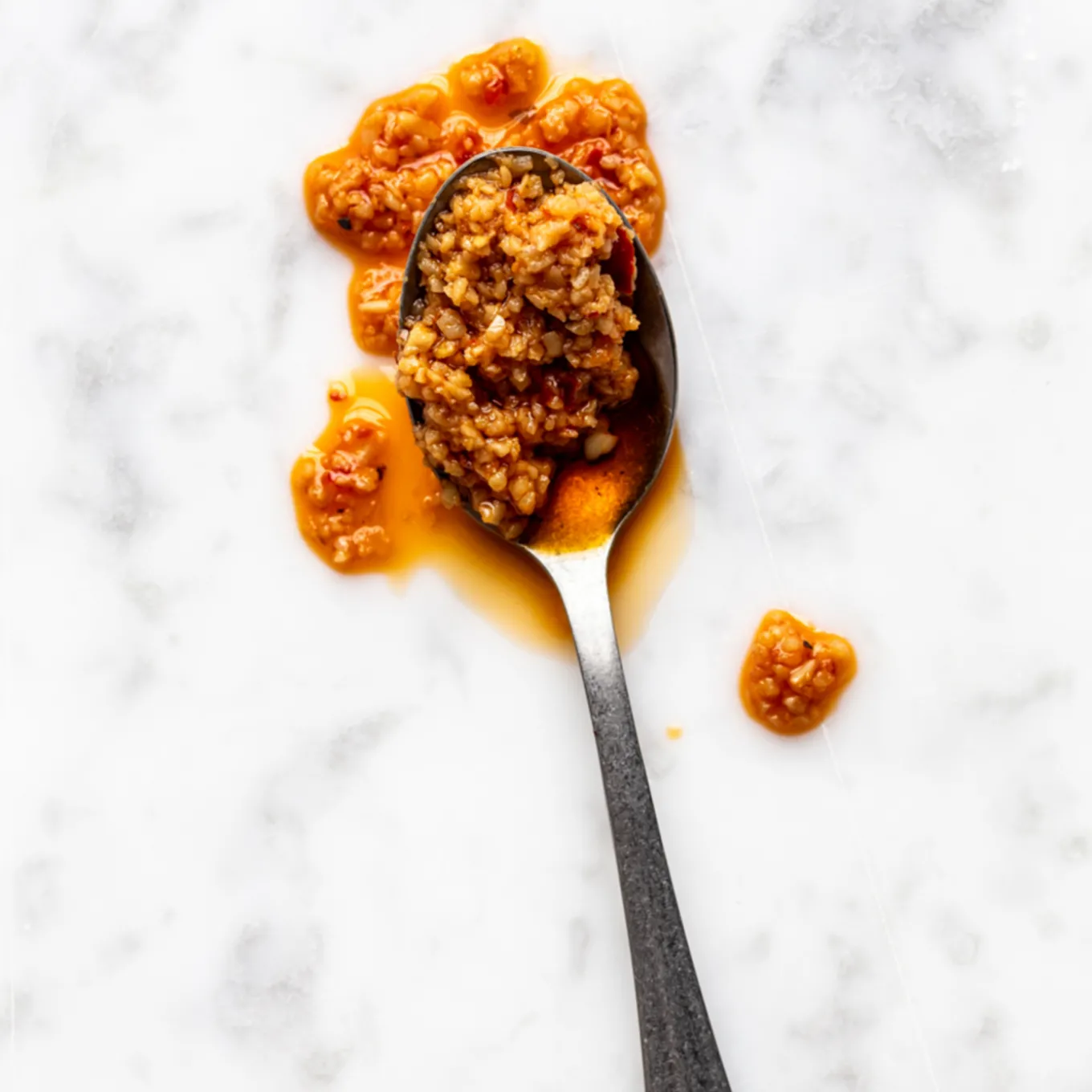 Spicy Garlic, chilli