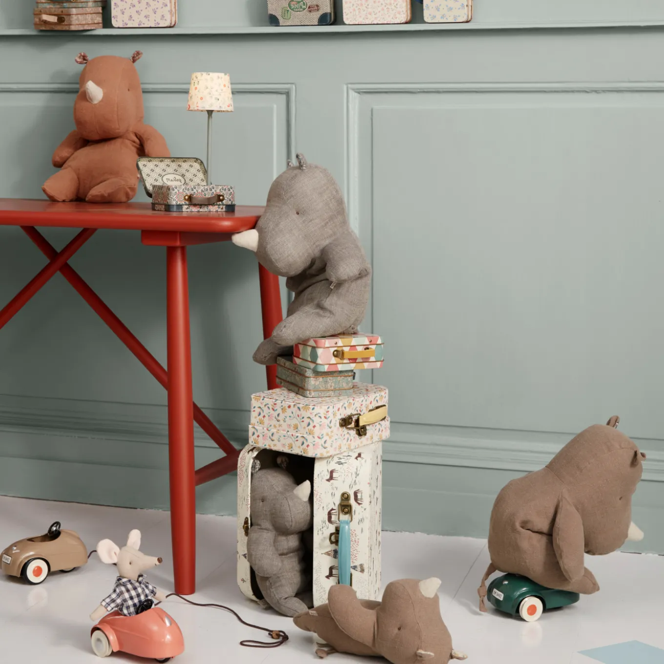 Stofftier Nashorn klein