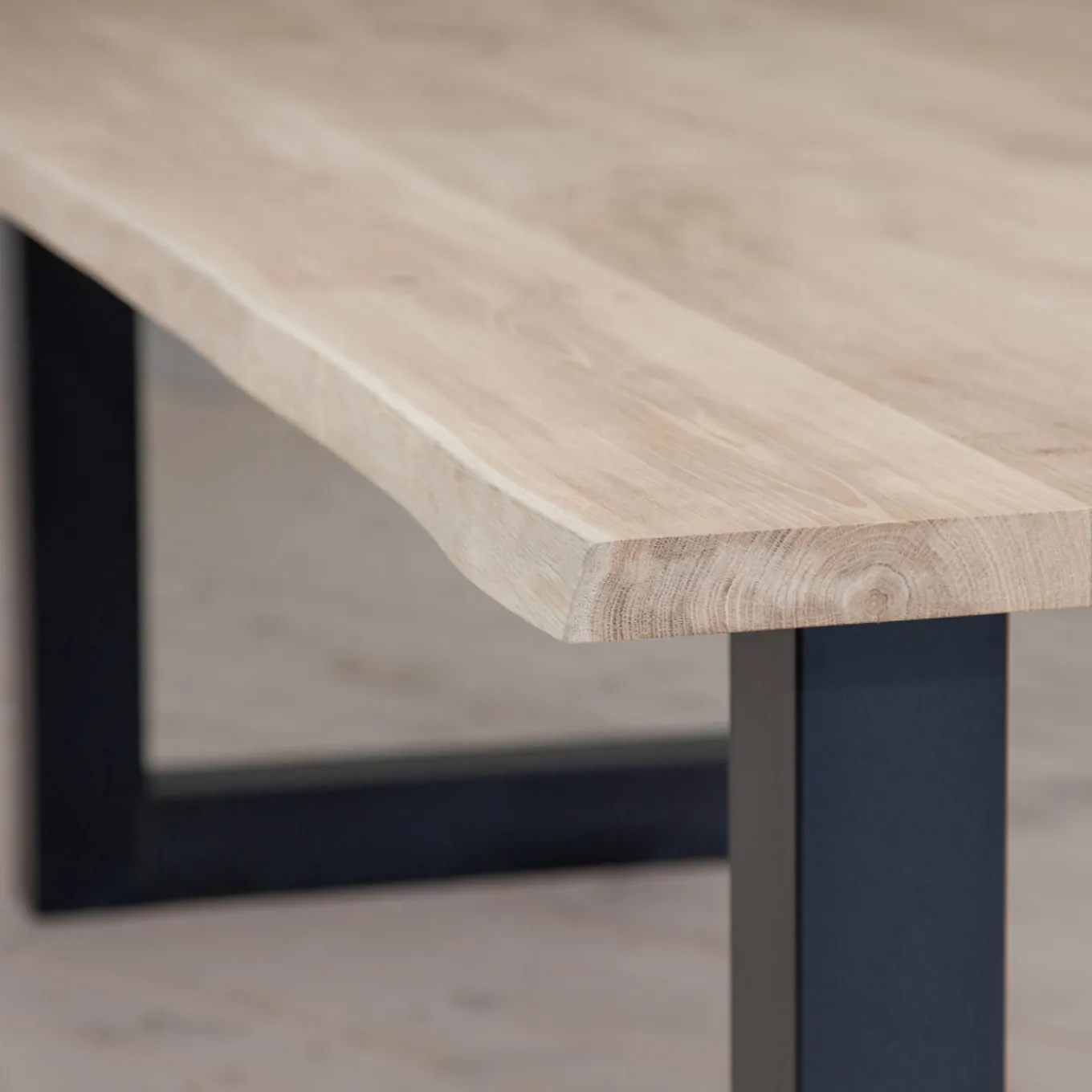 Tisch Eiche Baumkante