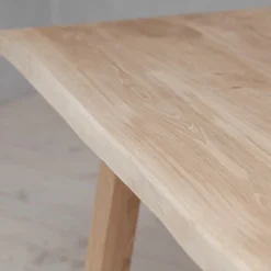 Tisch Eiche Baumkante